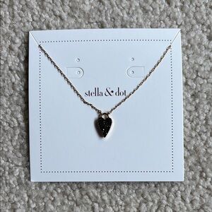 Stella & Dot gold delicate heart necklace - NWT